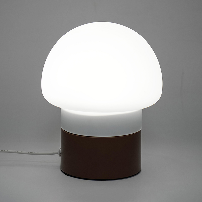 LED -paddenstoeltafellamp