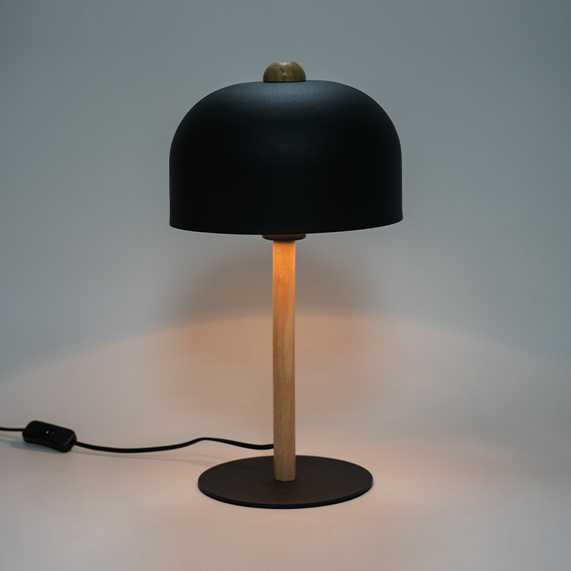 Noordse retro decoratieve tafellamp