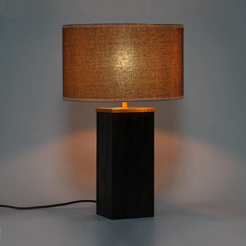 Artistieke houten tafellamp