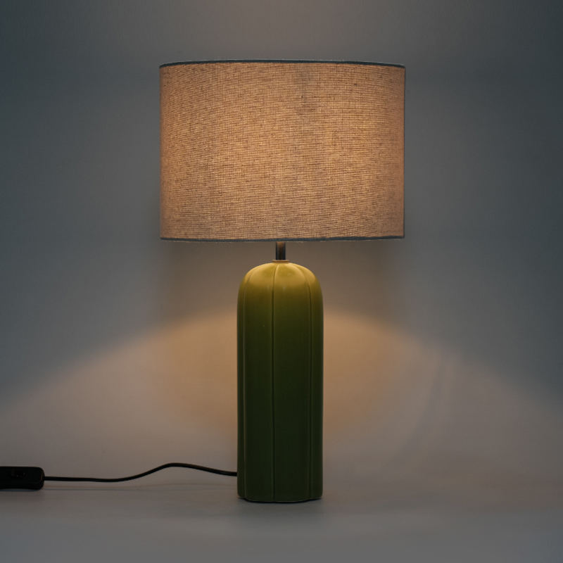 Groene keramische nieuwe tafellamp in Chinese stijl